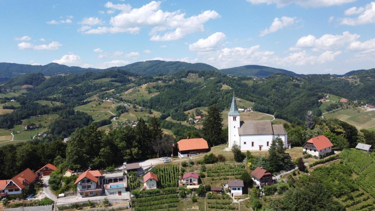Vineyard Paradise Senica Dramlje Exterior photo